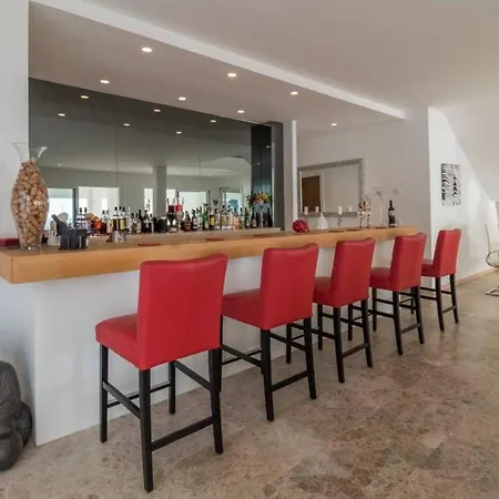 Arlequin - Casa Arlequin - Luxury Beachfront Ferienhaus